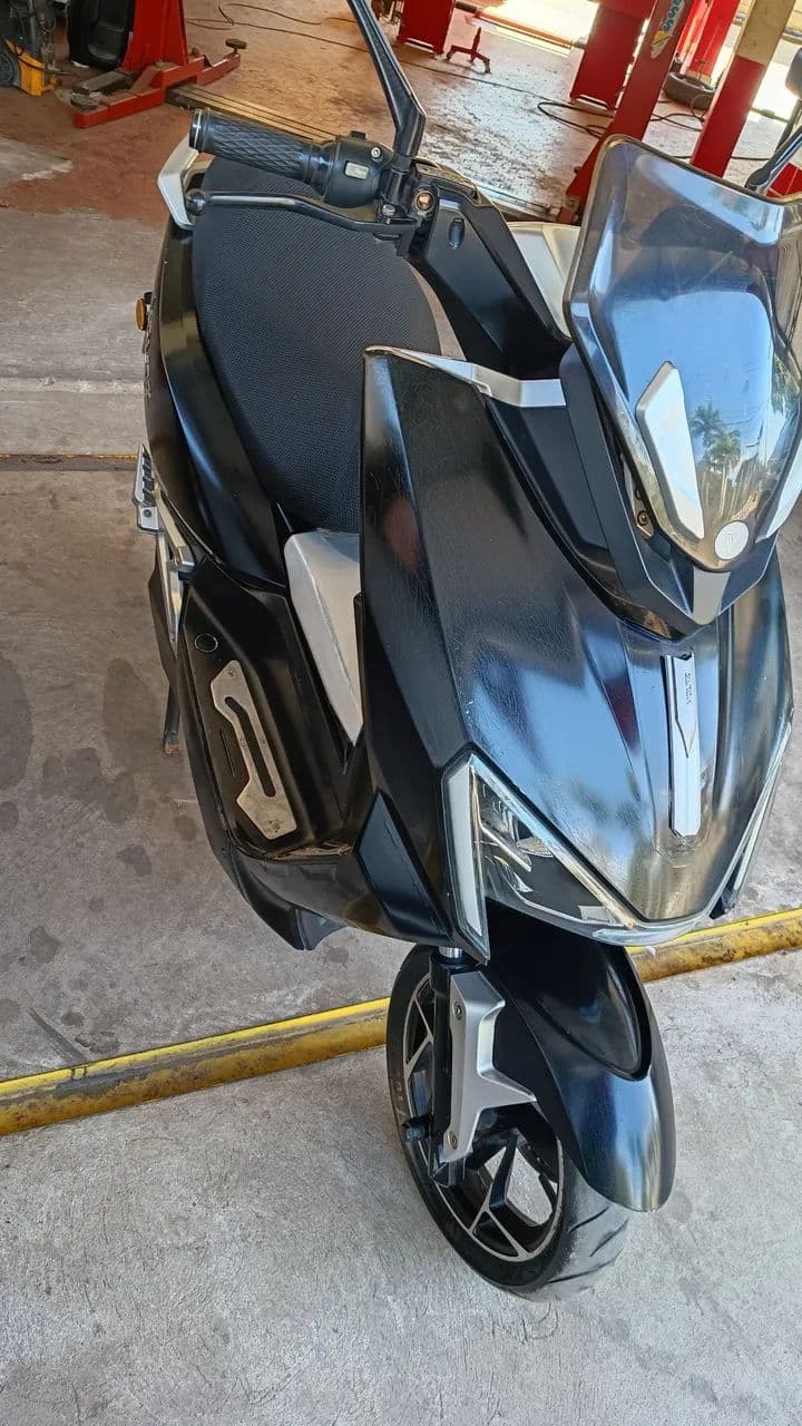 Moto scooter elétrica VENDO OU TROCO 