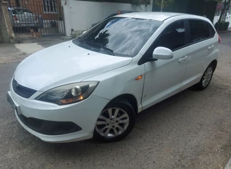 Chery Celer Hatch ACT 1.5 16V Flex 5P 2015