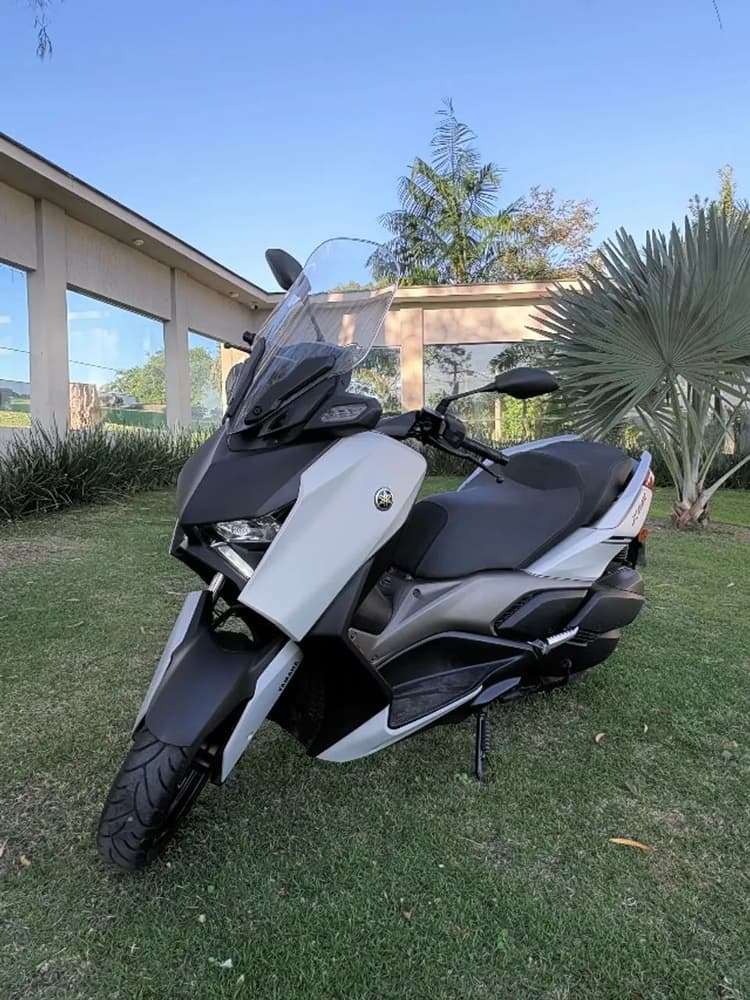 Xmax connected 250cc ABS 2025