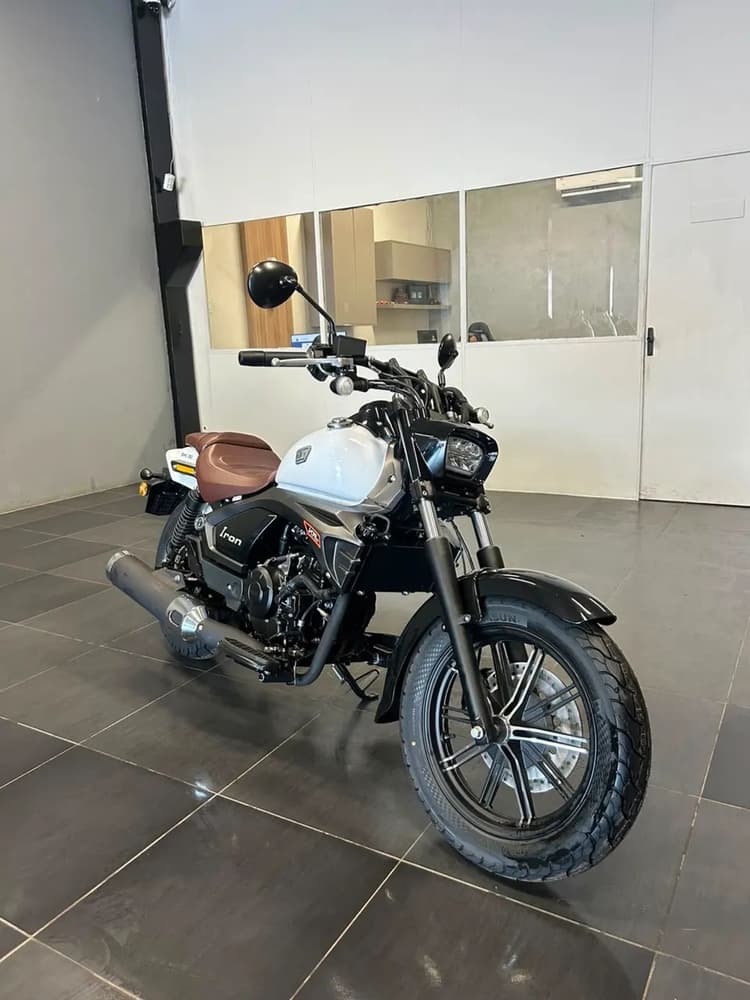  SHINERAY IRON 250