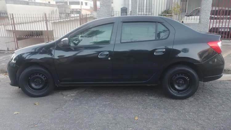 Renault Logan Expression Hi-flex 1.6 8V 4P 2015
