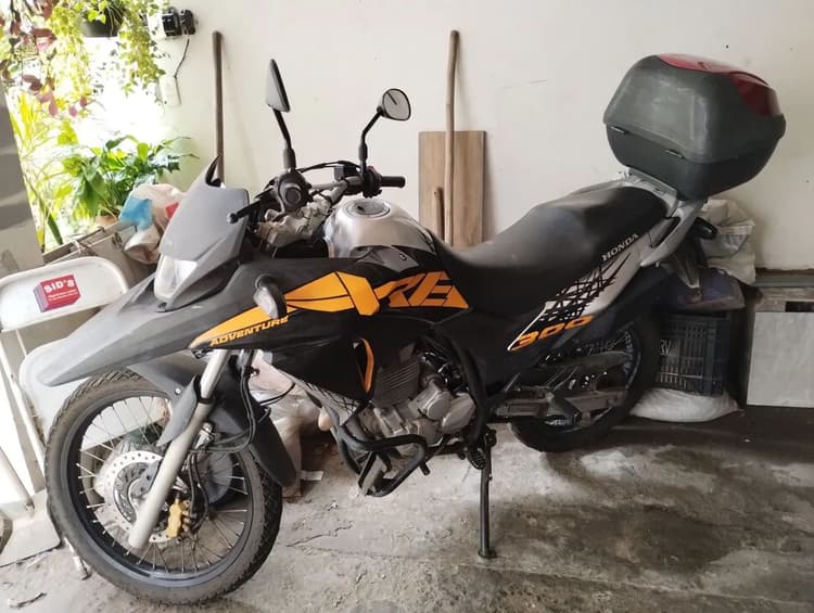 XRE 300 