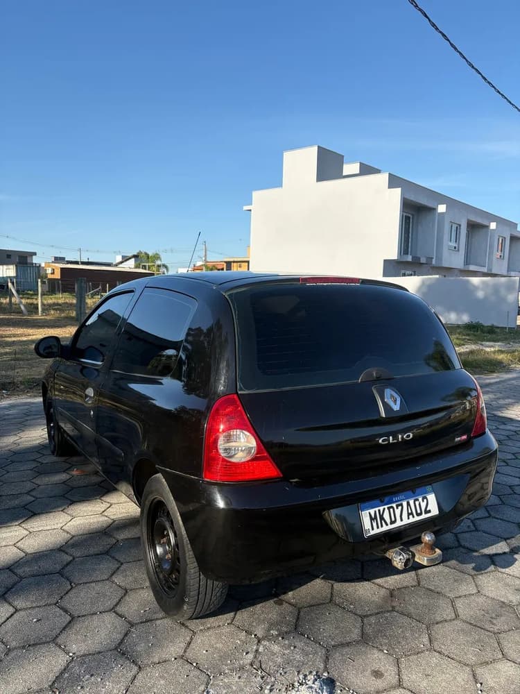 Renault Clio Hi-flex 1.0 16V 3P 2012