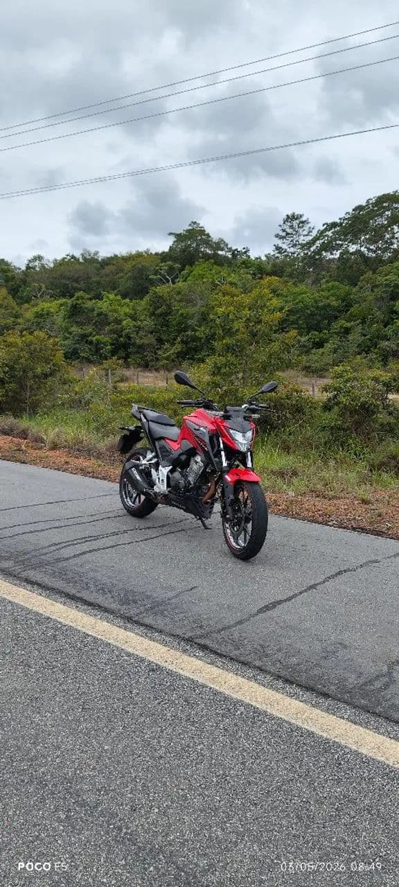 Vendo CB300F TWISTER 2023